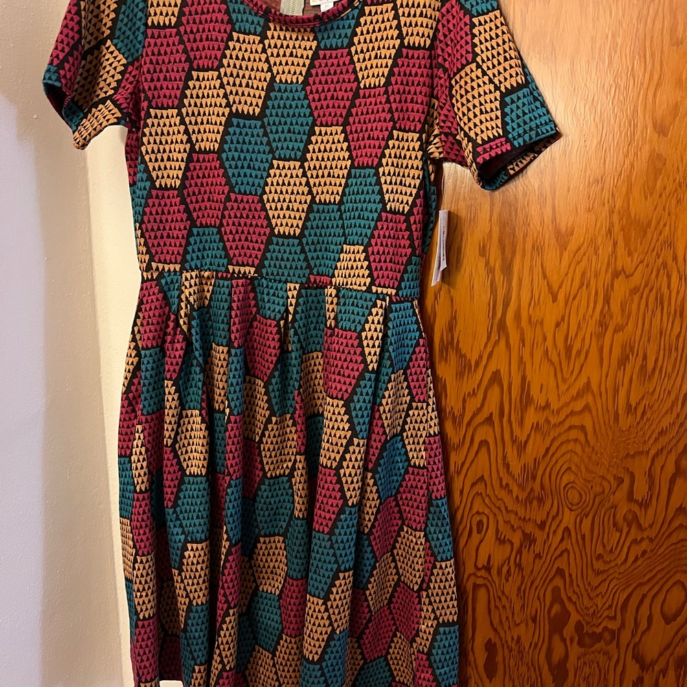 LuLaRoe XL Multi Colored Amelia